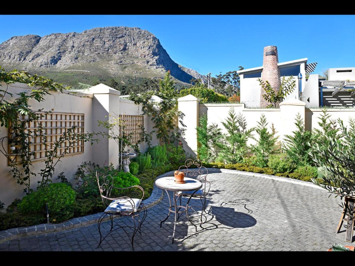 Petit & Grande Plaisir Luxury Self-Catering Hotel Franschhoek Exterior photo